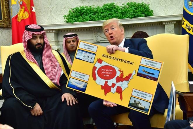 Yhdysvaltojen presidentti Donald Trump haluaa nopeita tuloksia. Se ei ole perinteinen tapa hoitaa kansainvälisiä suhteita. Äskettäin hän tapasi Valkoisessa talossa kruununprinssi Mohammed bin Salmanin Saudi-Arabiasta. KUVA: KEVIN DIETSCH
