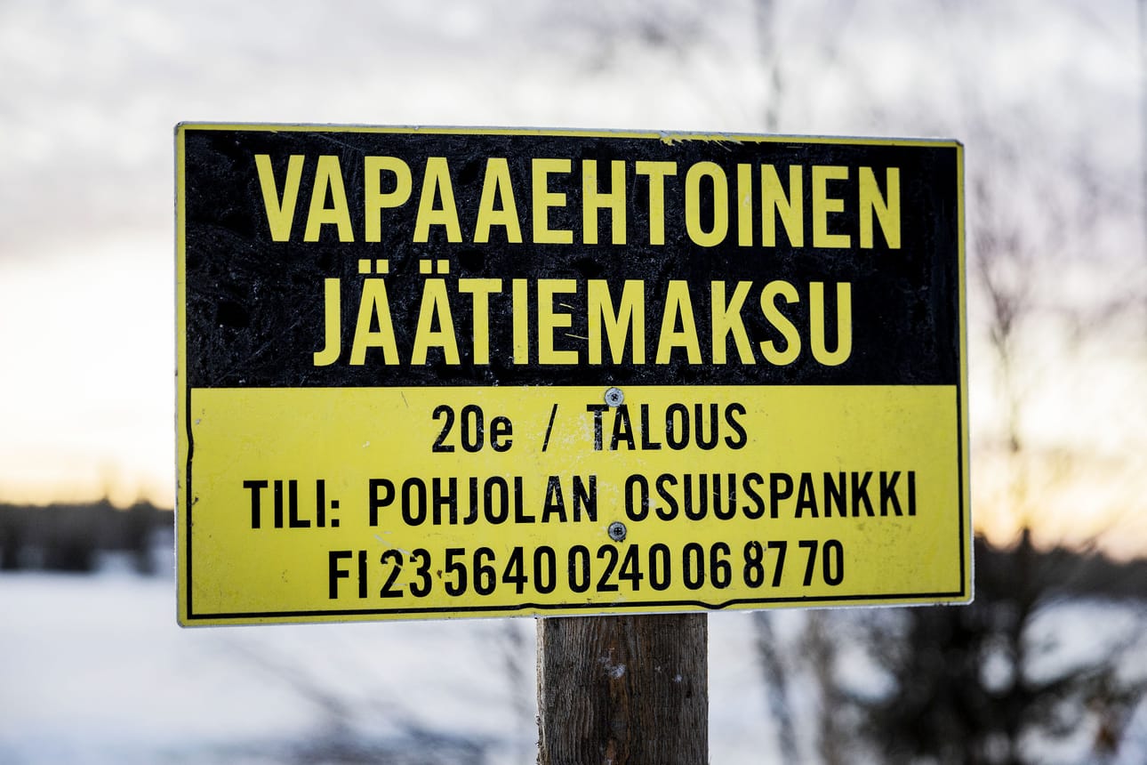 Vapaaehtoisella jäätiemaksulla katetaan auraamisesta syntyneitä kustannuksia.