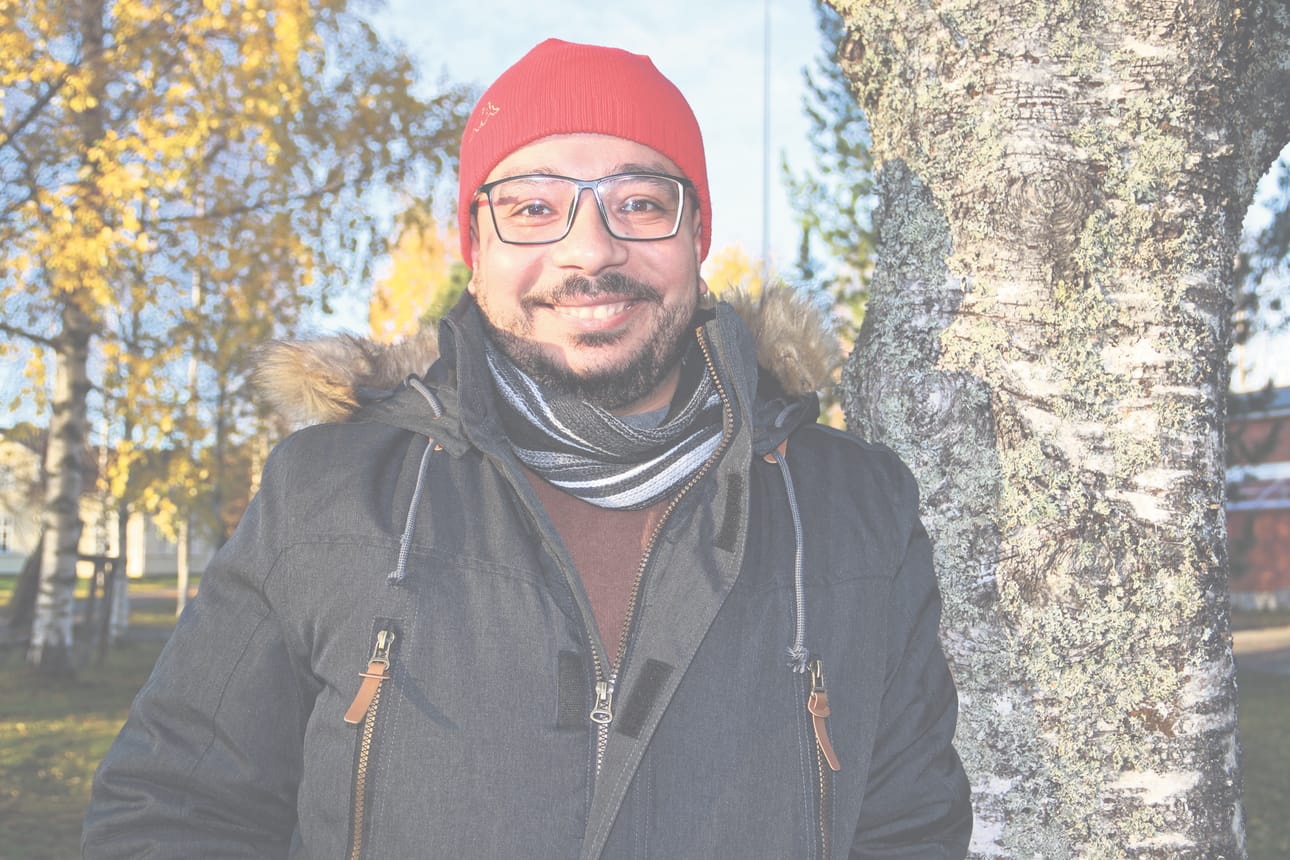 Vieraileva sarjakuvaopettaja Karstein Volle muistuttaa, että sarjakuva ei vaadi tekijältään kuin kynän, mielikuvitusta ja aikaa.