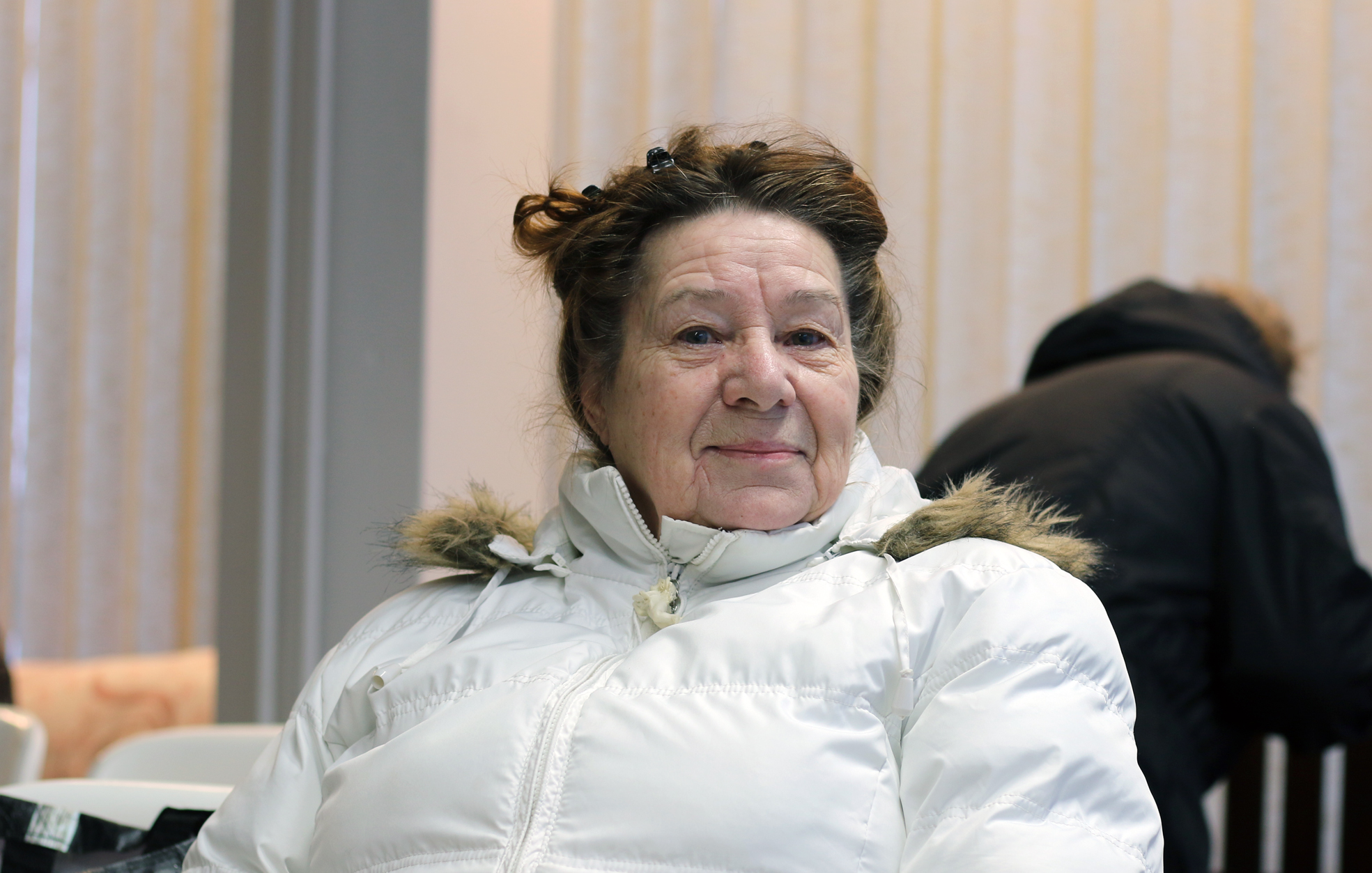 Liminkalainen Eeva Lind kiittelee saamastaan avusta. Se on merkittävää pienituloiselle eläkeläiselle.