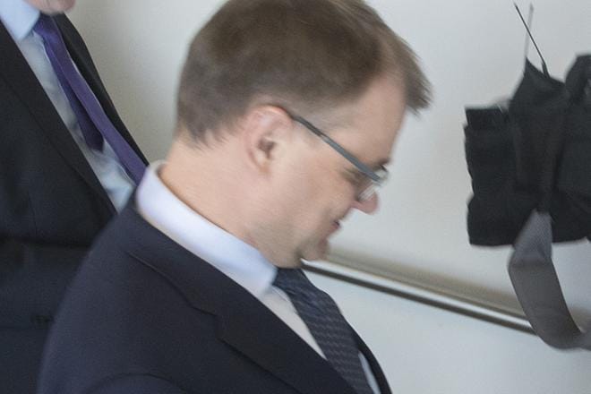 Arvostelu väistyvää puheenjohtajaa Juha Sipilää kohtaan on yltynyt. Sipilän johtamistyyliä on pidetty itsevaltaisena. KUVA: MAURI RATILAINEN