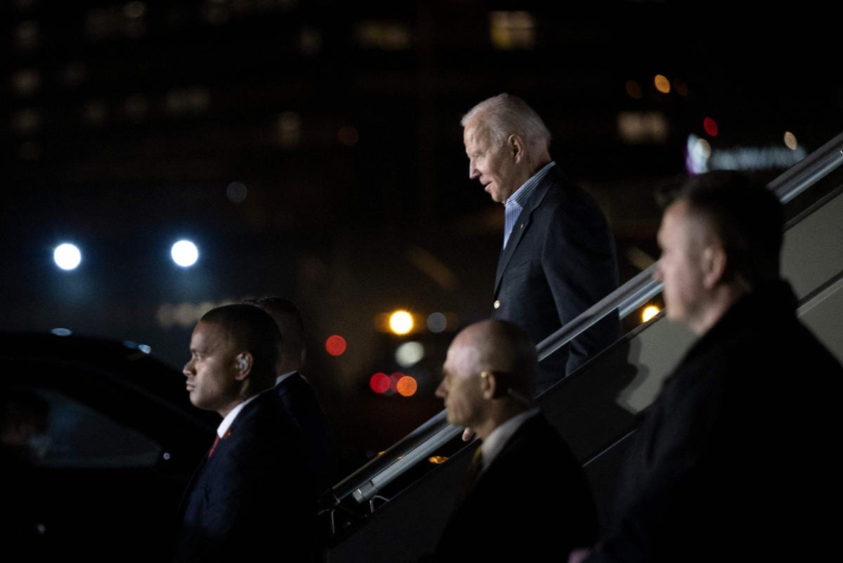 Biden matkusti Puolaan tavattuaan muun muassa sotilasliitto Naton ja EU:n edustajia Belgiassa. Hän saapui Varsovaan perjantaina. LEHTIKUVA/AFP