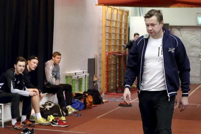 JymyJussien pelinjohtaja Mikko Vainionpää haluaa, että muut seurat ja Pesäpalloliitto ostaisivat Oulun Lipolta kausikortteja esimerkiksi 500 eurolla. KUVA: HEIKKI HAKANEN
