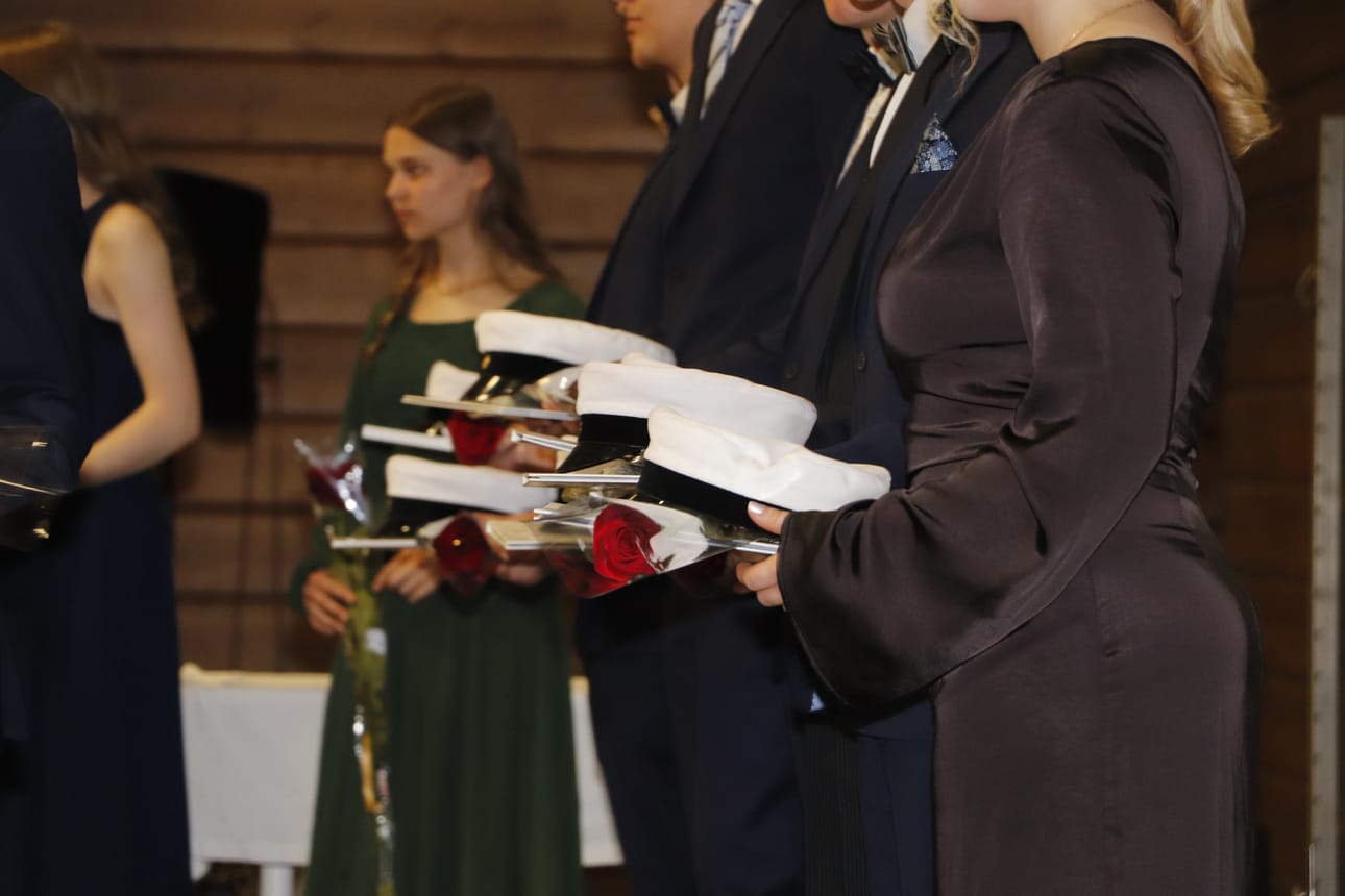 Lukion sijainnin syrjäisyys arvioidaan Tilastokeskuksen laskemalla syrjäisyysluvulla, jossa huomioidaan paikallinen ja seudullinen väestöpohja. Kuvituskuva.