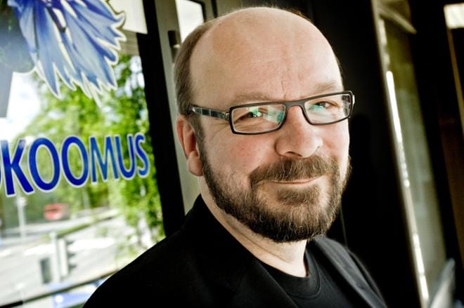 Heikki Risikko siirtyy uuteen tehtäväänsä Kokoomuksen Pohjanmaan piirin toiminnanjohtajan tehtävästä.