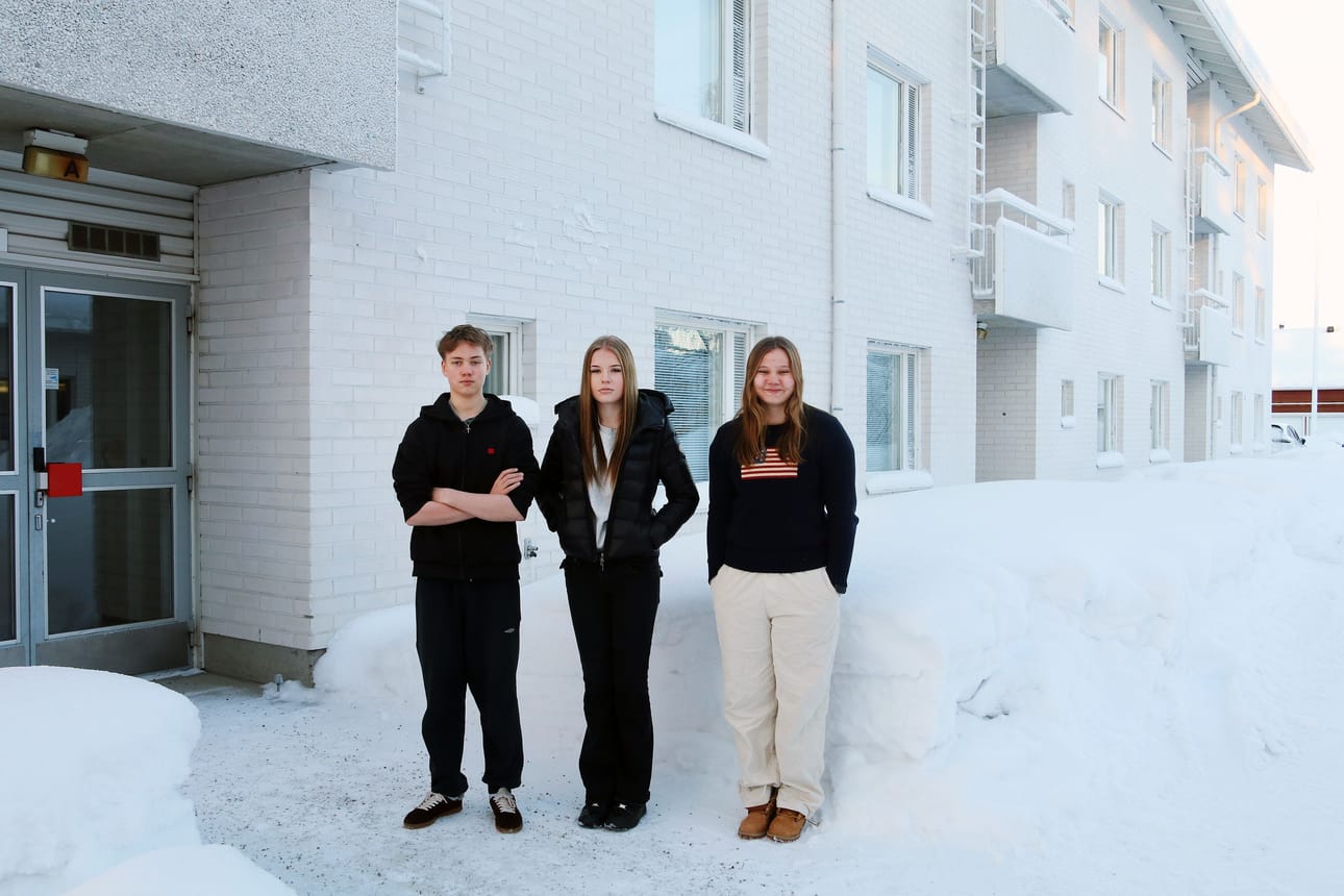Patrik Töyry, Sara Salminen ja Kaisu Jaakkola ovat viihtynyt Redun opiskelija-asuntolassa. Ympärillä on kavereita, eikä itsenäistymistä ole tarvinnut kokea yksin.