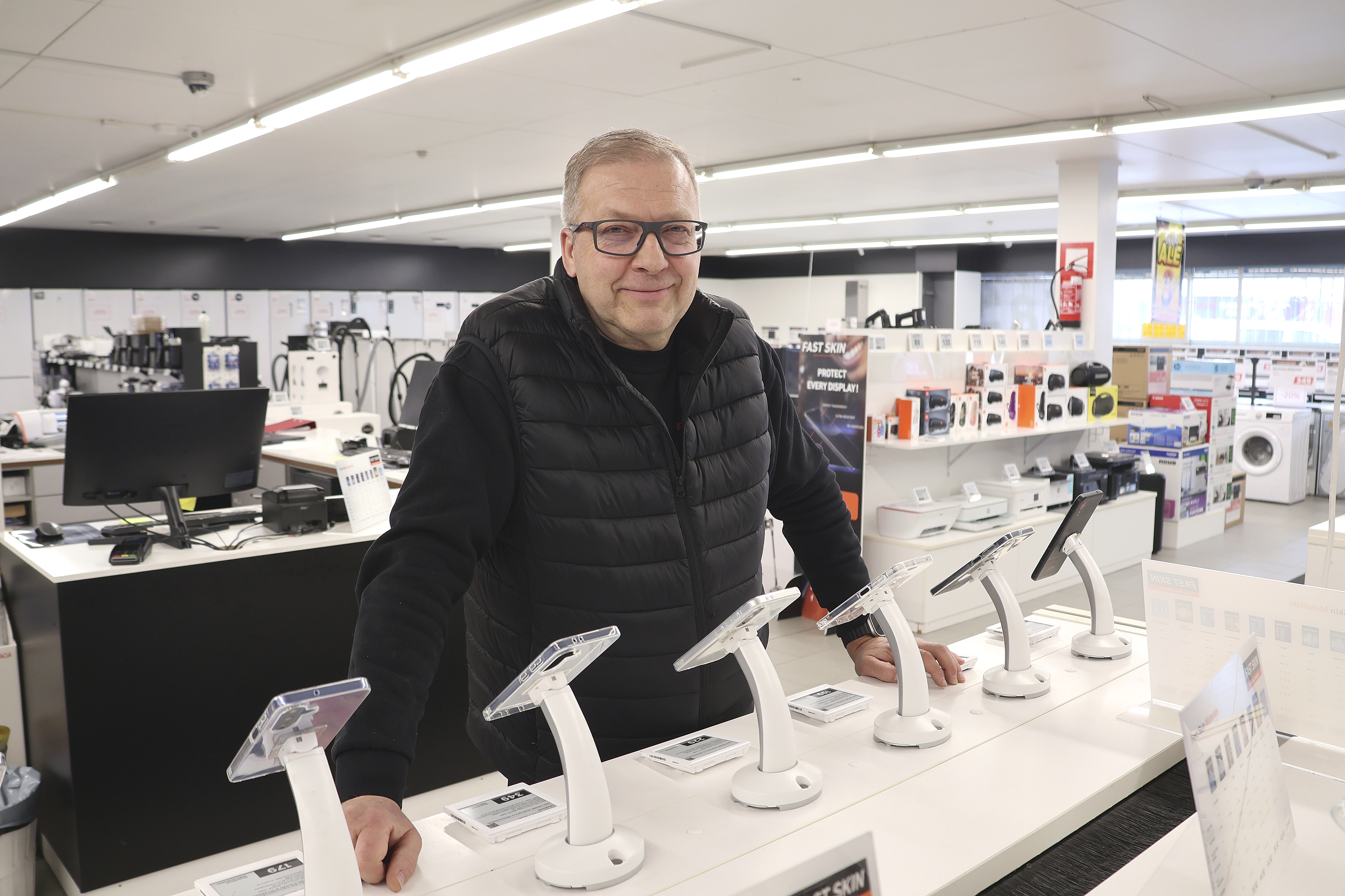 Power siirtyy uuteen osoitteeseen –"Nykyisissä tiloissa on oltu 20 vuotta. Eikö nyt ole jo aika muuttaa?"