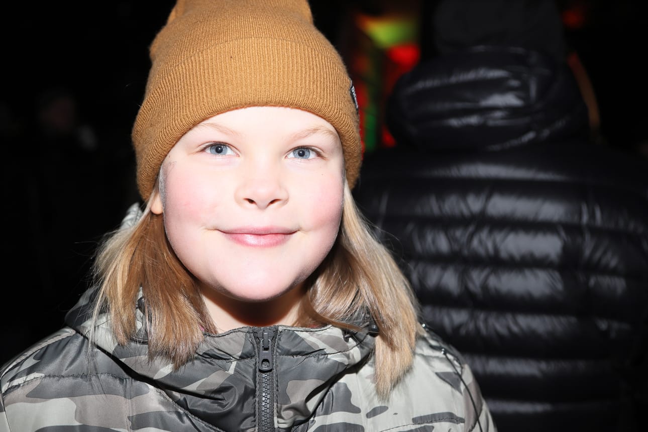 Anni Luomala on toivonut joululahjaksi älykelloa. Hän nauttii joulunodotuksesta ja siihen valmistautumisesta.