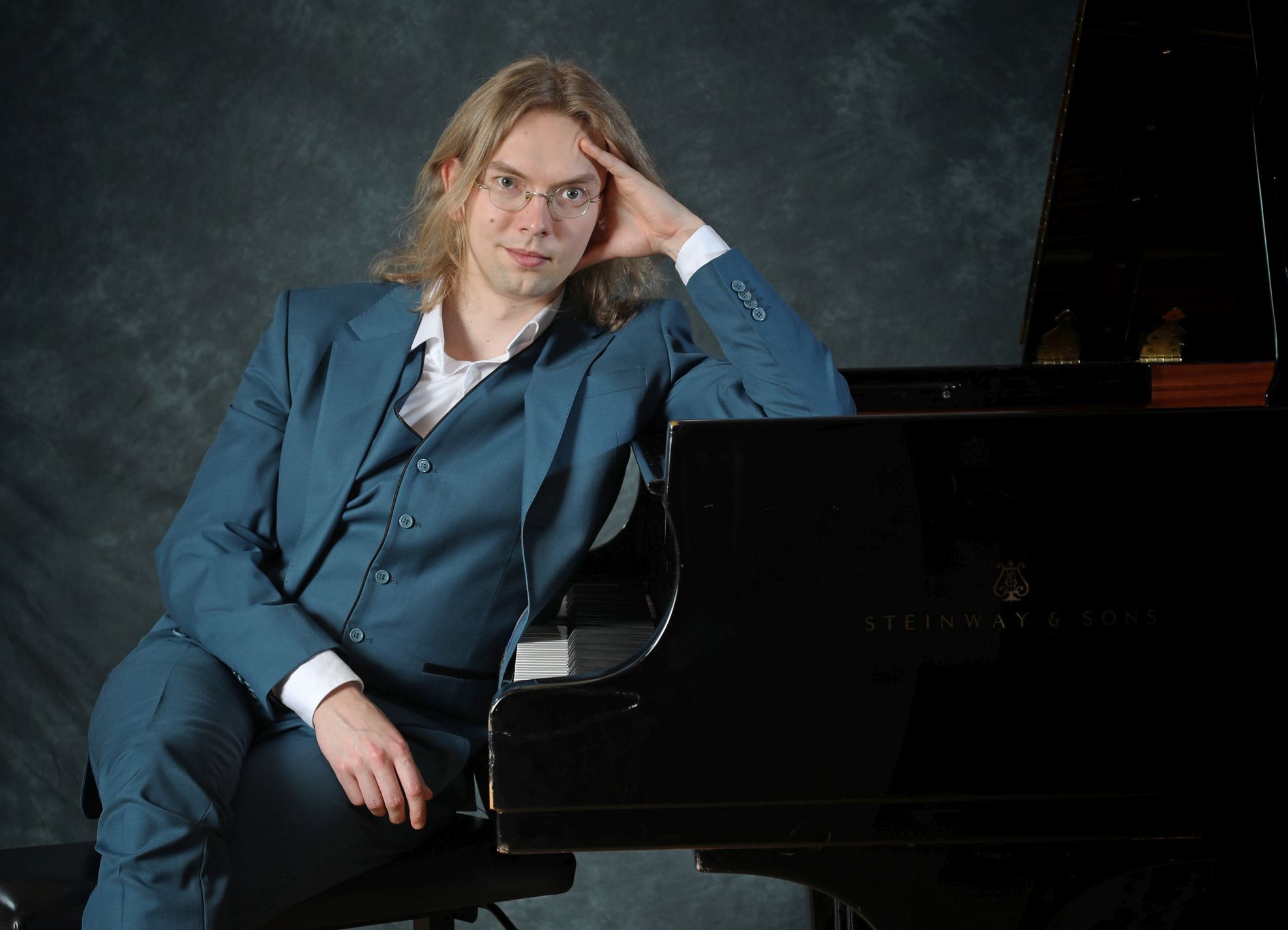 Kauhavalaispianisti toteuttaa jokaisen klassisen musiikin opiskelijan unelman: Kalle Peura soittaa Irlannin kansallisen sinfoniaorkesterin solistina