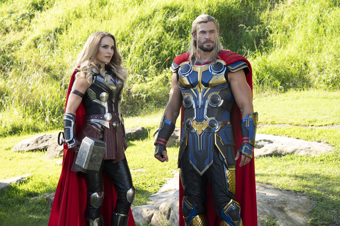 Uuden Thor-elokuvan keskeiset seikkailijat ovat Natalie Portmanin esittämä Mighty Thor ja Chris Hemsworthin Thor.
