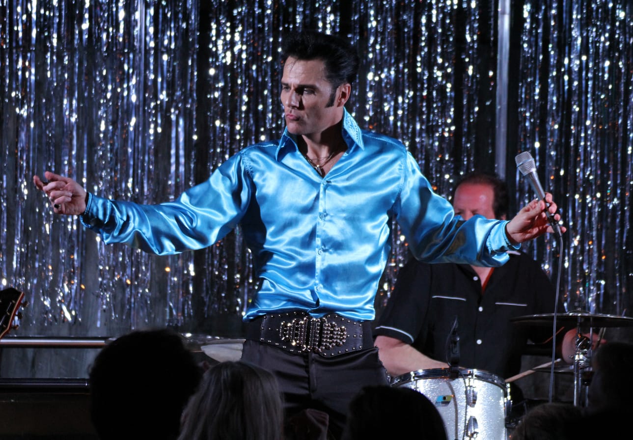 Elvis-tulkitsija Aron esiintyy Rukalla torstaina.