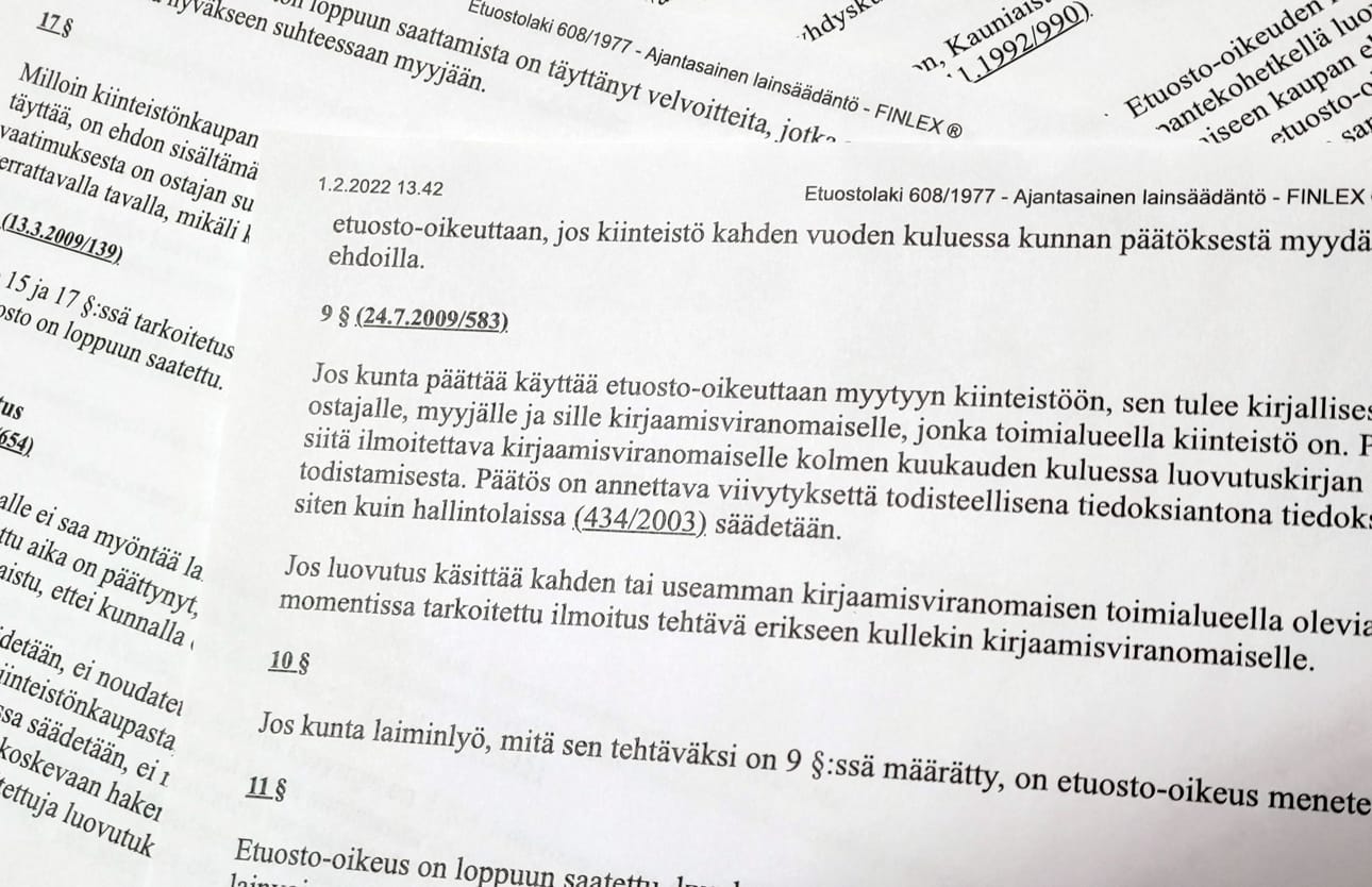 Härmän sairaalan kauppa tuottaa päänvaivaa Kauhavan päättäjille. Huomenna keskiviikkona on asiasta jo toinen ylimääräinen kaupunginhallitus. Päätöksiä on tultava, sillä etuosto-oikeusaika menee pian umpeen.