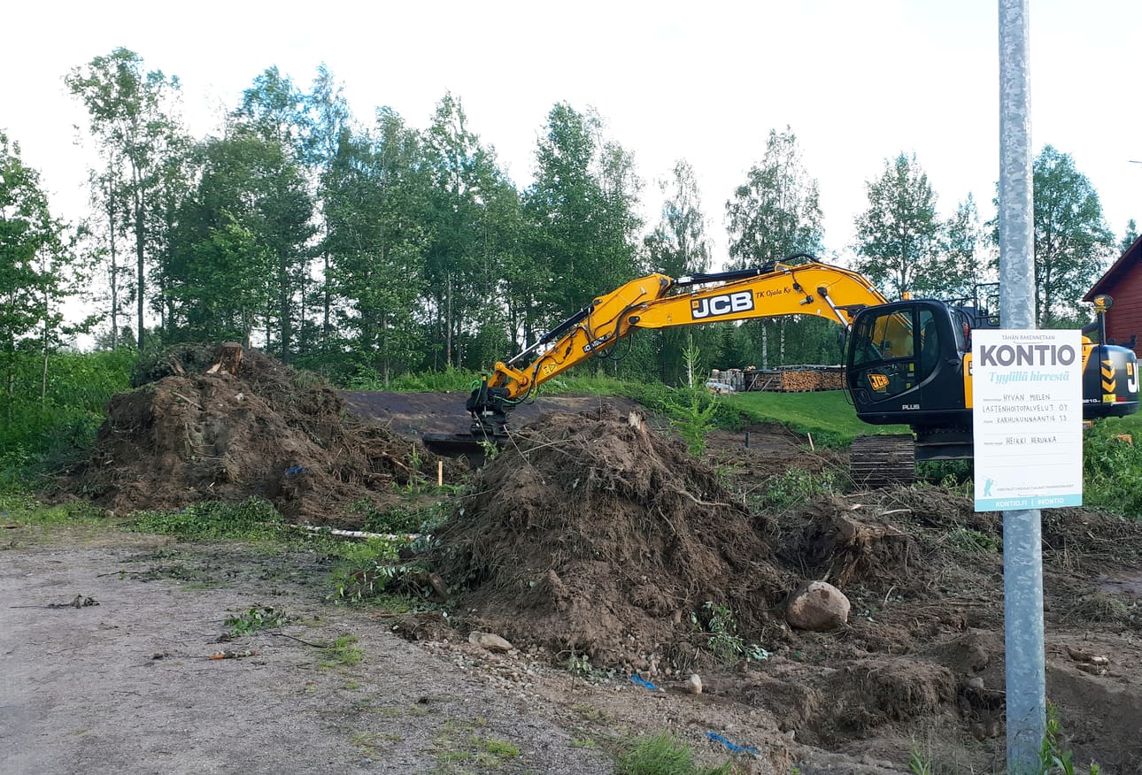 Maanrakennustyöt on aloitettu Karhukunnaantiellä, ja ryhmäperhepäiväkodin arvioitu valmistumisajankohta on alkuvuonna–kevättalvella 2020.
