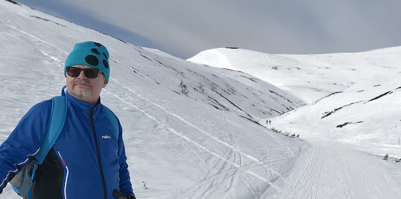 Lauantaivieras on Uusi Rovaniemi -lehden kolumnipalsta, jolla kirjoittaa tällä viikolla Kari Yliräisänen. Hän on Rovaniemen seurakunnan kirkkoherra, joka jää eläkkeelle ensi vuoden syyskuussa.