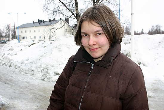Ivalon lukion Sunna Näkkäläjärvellä on nyt saamen kokeen jälkeen takataskussa kaikki mahdollisuudet saada valkolakki tänä keväänä.