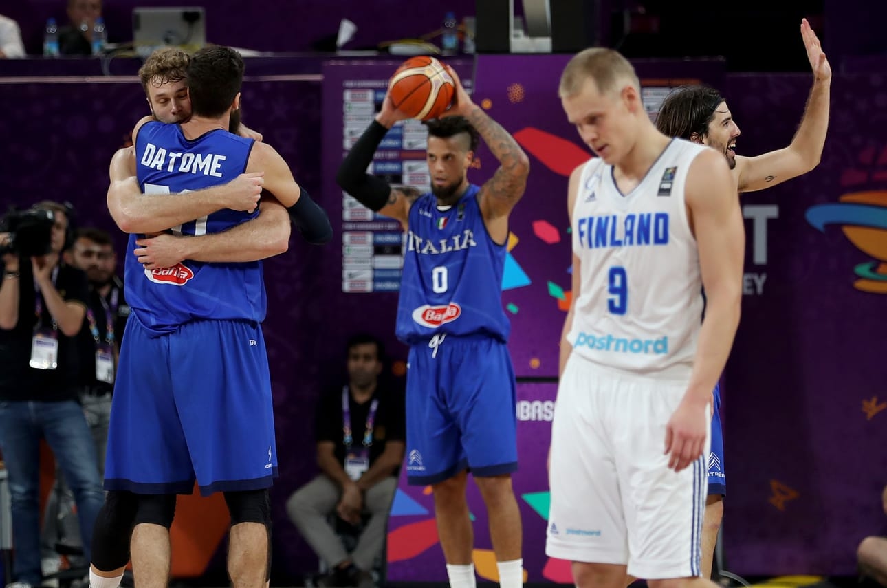Suomen panos ei riittänyt Italiaa vastaan Sasu Salinin hyvistä otteista huolimatta.