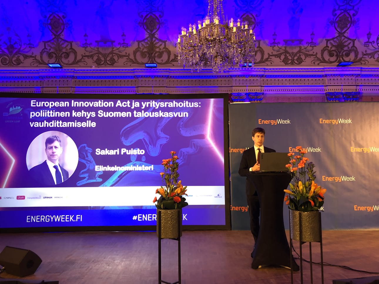 Elinkeinoministeri Sakari Puisto (ps.) perkasi laajasti Suomen energiapolitiikkaa puheessaan Vaasassa.