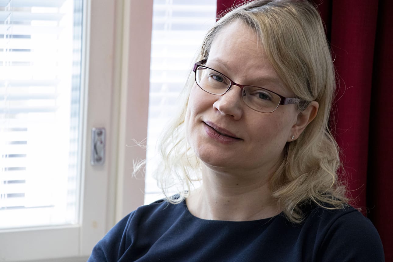Sanna Ylinampa aloitti vs. hallintojohtajana maaliskuussa. Sijaisuus jatkuu syksyyn.