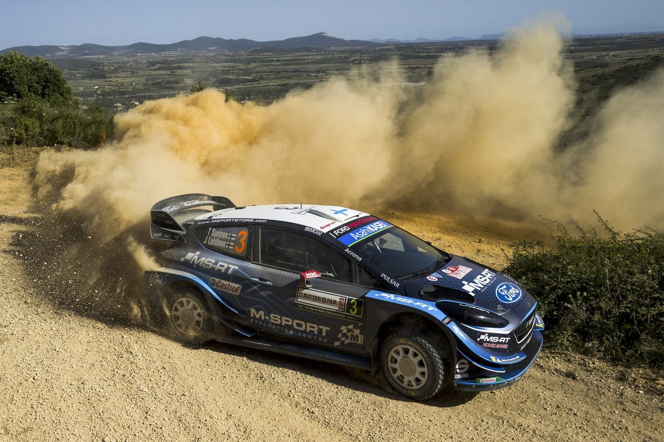 Fordin Teemu Suninen voitti erikoiskokeet 2 ja 3 Italian Sardiniassa.