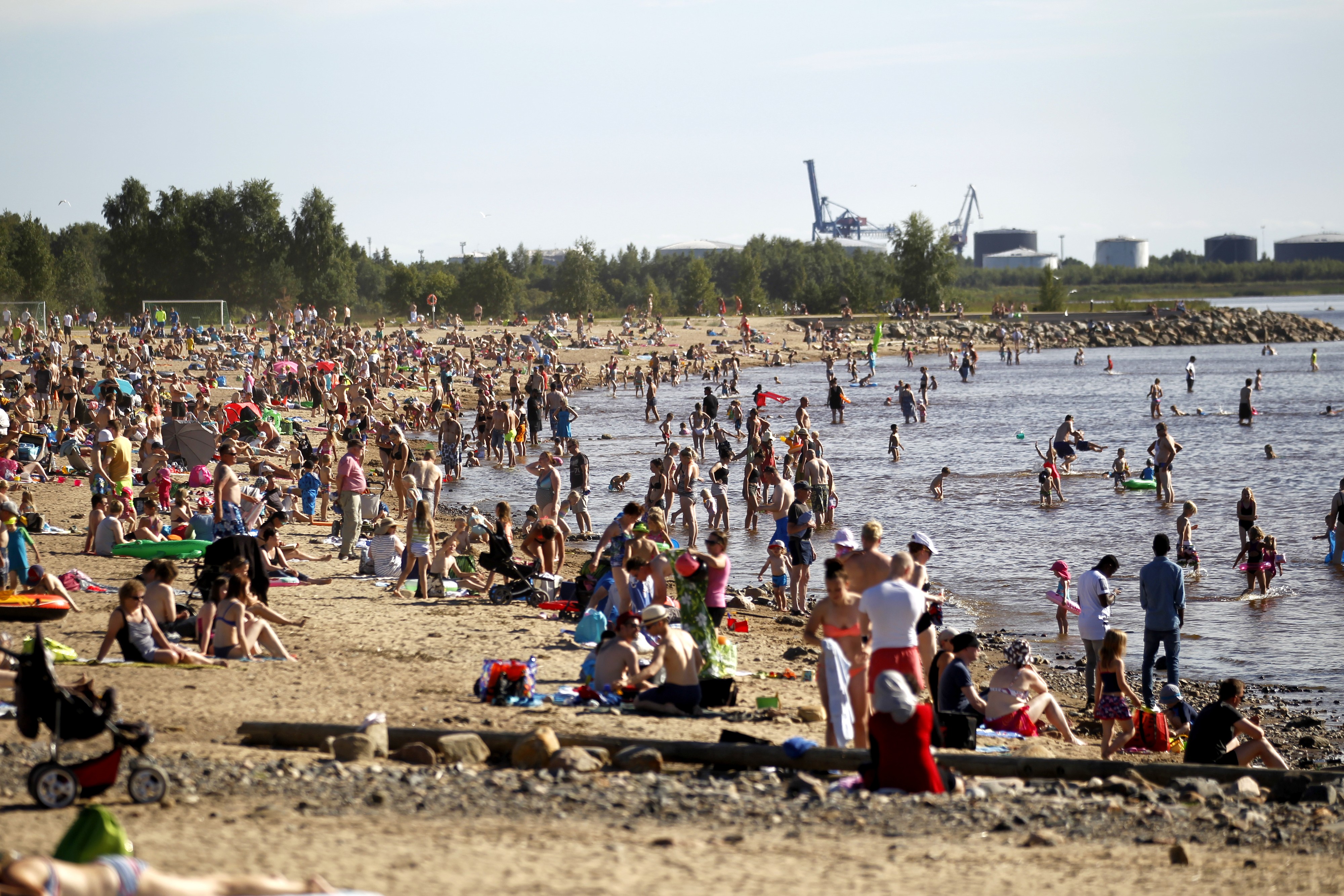 Nallikarista löytyy Pohjolan Rivieraksikin kutsuttu merenranta.