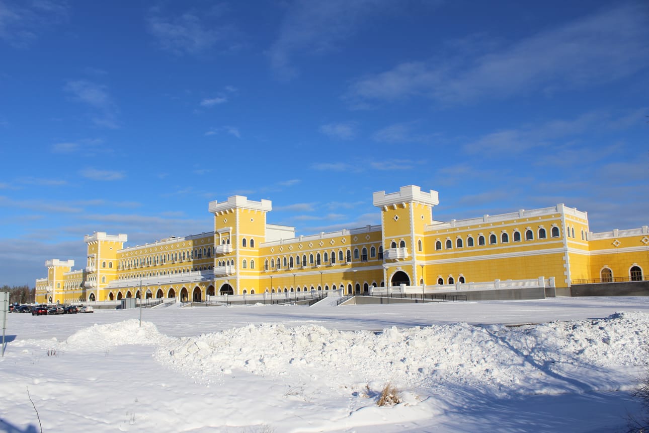 Tuurin kyläkaupan valikoimissa on ollut äskettäin myynnissä Temu-tuotteita.