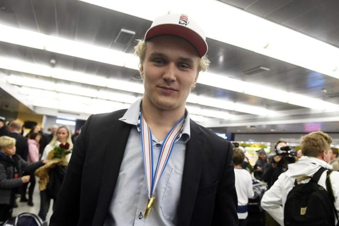 Otto Latvala oli saanut onnitteluja roppakaupalla. KUVAT: Lehtikuva/Vesa Moilanen