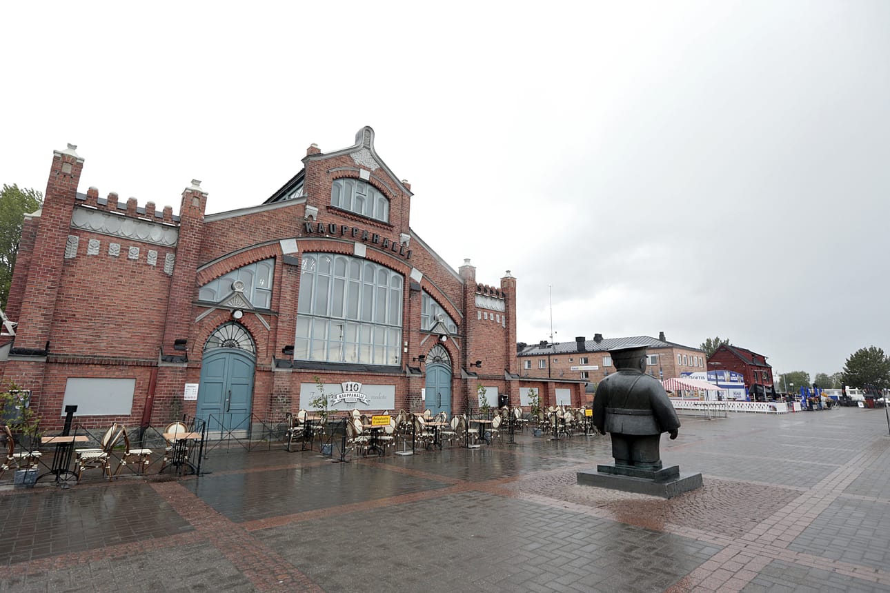 Toripolliisin paikasta keskustellaan tiistai-iltana.