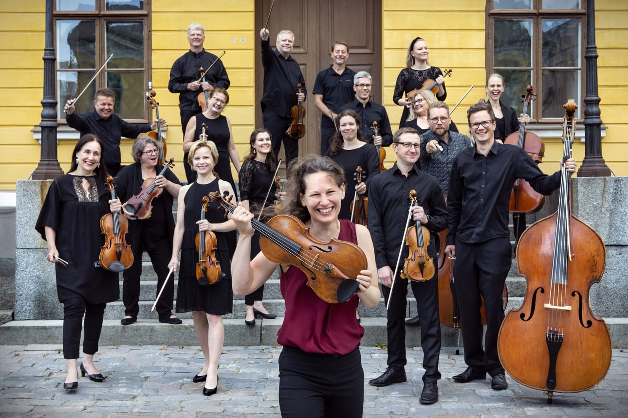 Keski-Pohjanmaan Kamariorkesteri ja johtajansa, viulisti Malin Broman tuovat Raaheen harvinaislaatuisen konsertin.