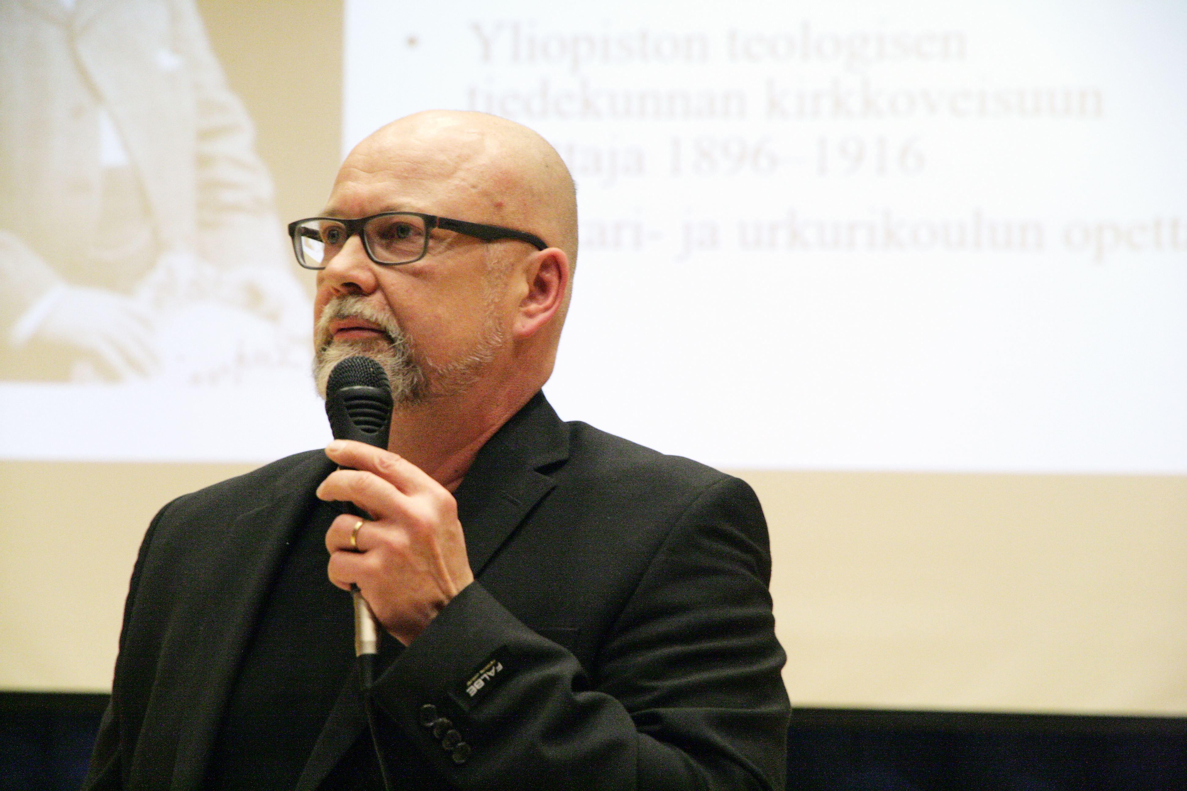 Tutkija Ilmari Leppihalme vietti Ojanperän kotitalossa kolmen kesän ajan.