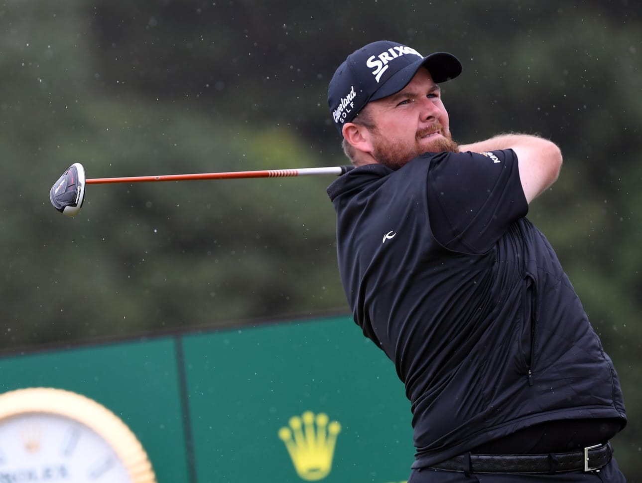 Shane Lowry jakaa Britannian avoimen golfturnauksen johtoa yhdysvaltalaisen J.B. Holmesin kanssa. Suomalainen Mikko Korhonen selvitti tiensä viikonlopun kierroksille.