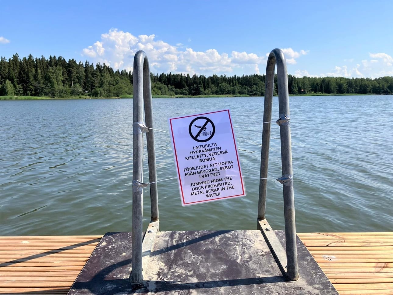 Kaskisissa on Marianrannan uimarannalle jouduttu laittamaan kieltomerkki ilkivallan takia.