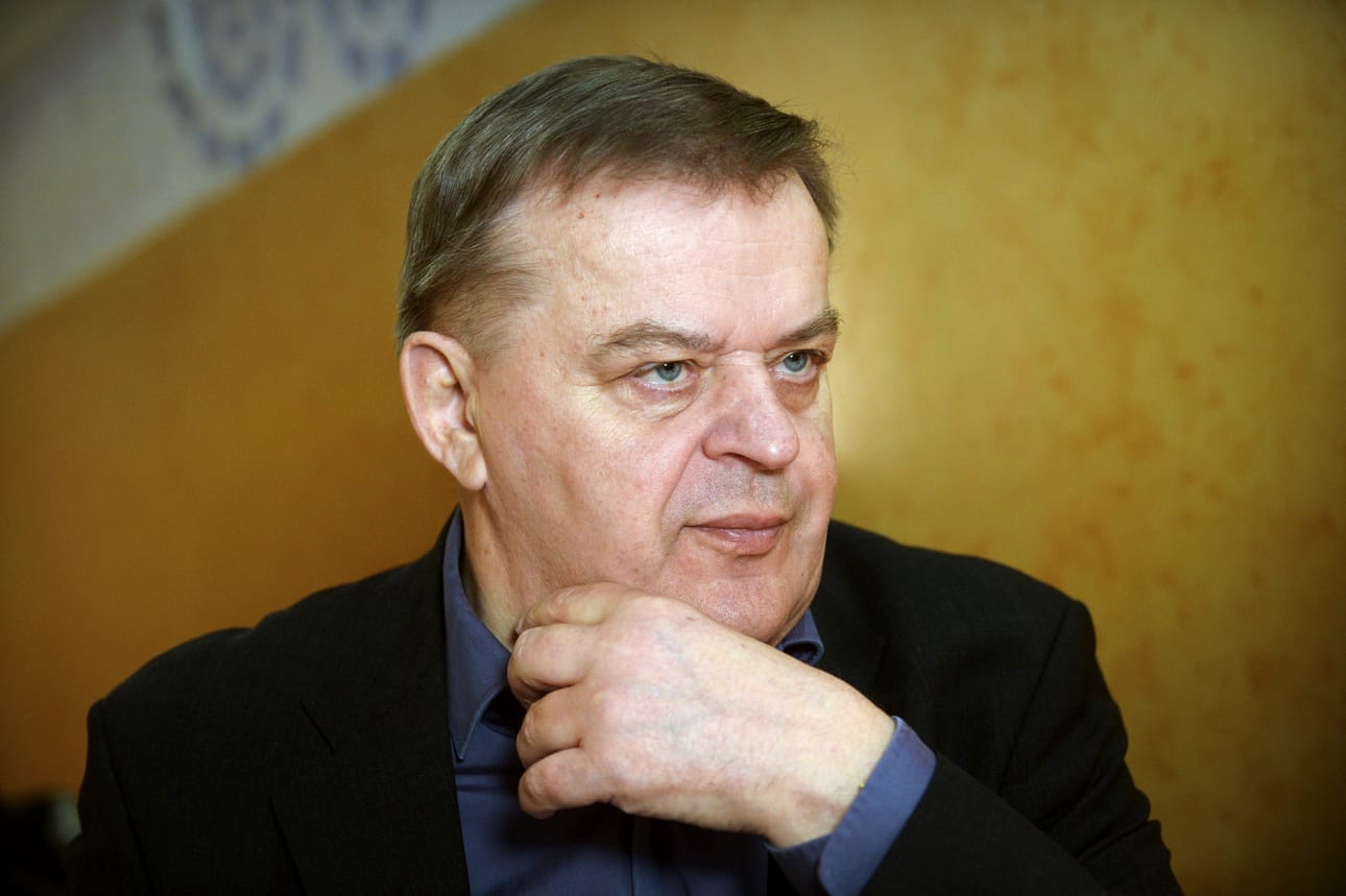 Raimo Sailas tunnetaan tiukkana talousmiehenä. Nyt hän kritisoi kokoomuksen politiikkaa vuonna 2007.