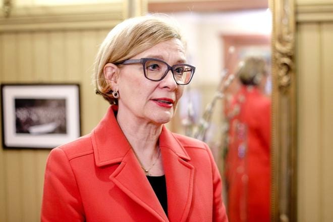 Ministeri Paula Risikko on Seinäjoen ääniharava. Kuva: Matti Hautalahti