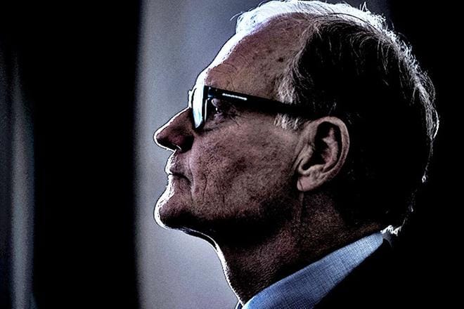 Entinen poliisiylijohtaja Mikko Paatero on yksi syytetyistä Suomen historian laajimmassa poliisirikosoikeudenkäynnissä. Asian käsittely alkaa valmisteluistunnolla tiistaina Helsingin käräjäoikeudessa. KUVA: JOEL MAISALMI