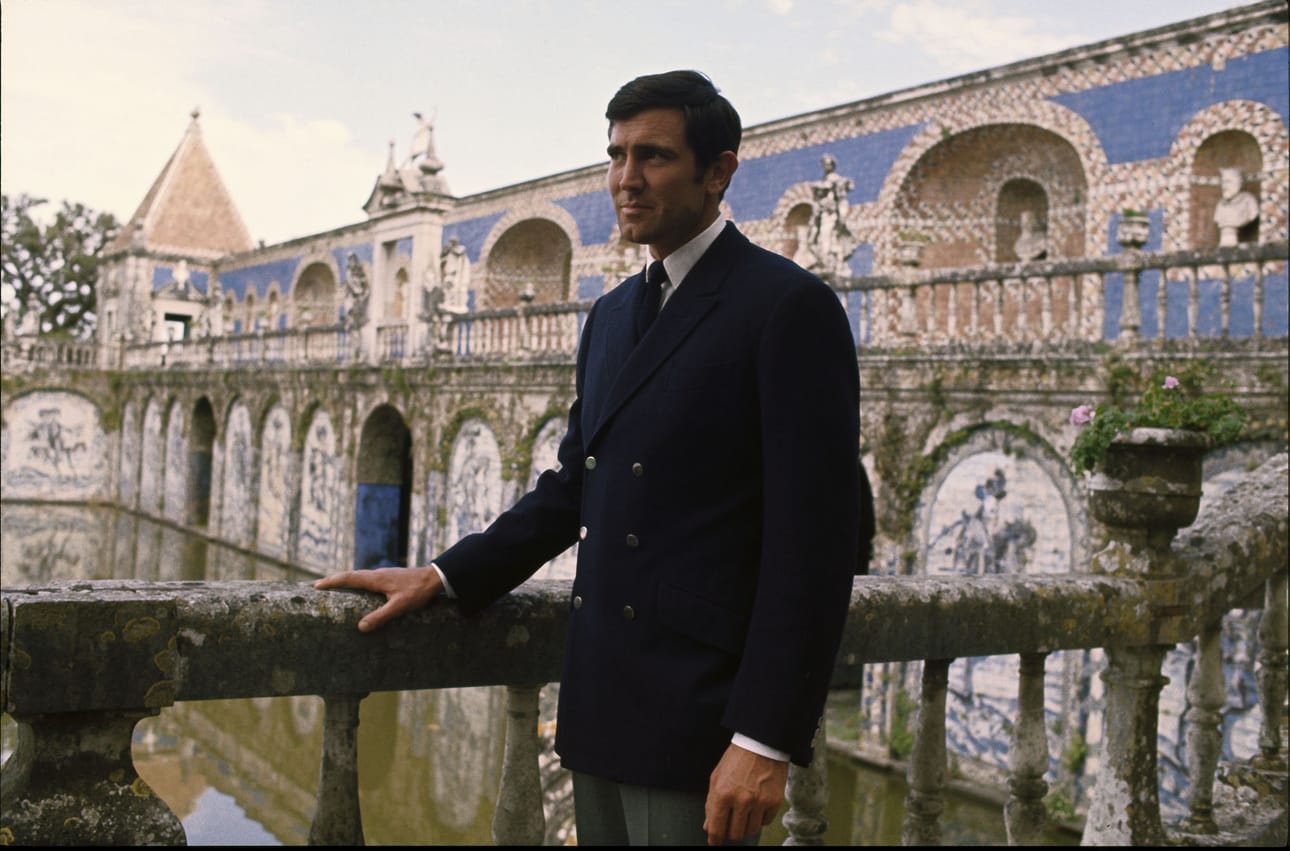 Australialaisnäyttelijä George Lazenbyn teki ainoan Bond-seikkailunsa vuonna 1969.