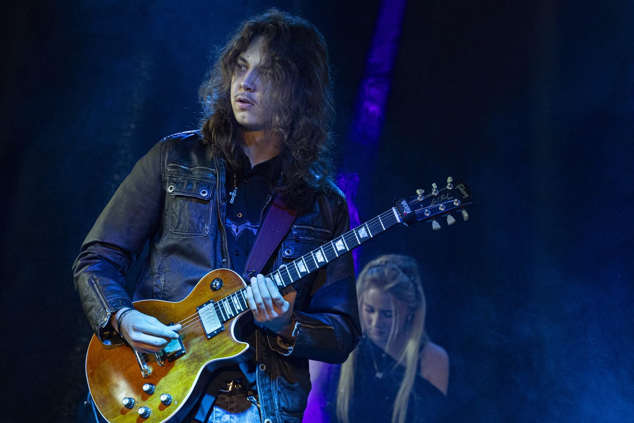 Kiuruveden lukiota edustanut O'Niners on keikkaillut vuoden. Yhtyeen kitaristi Roope Pikkarainen kertoi esikuvikseen Stevie Ray Vaughnin, Jimi Hendrixin ja Slashin.
