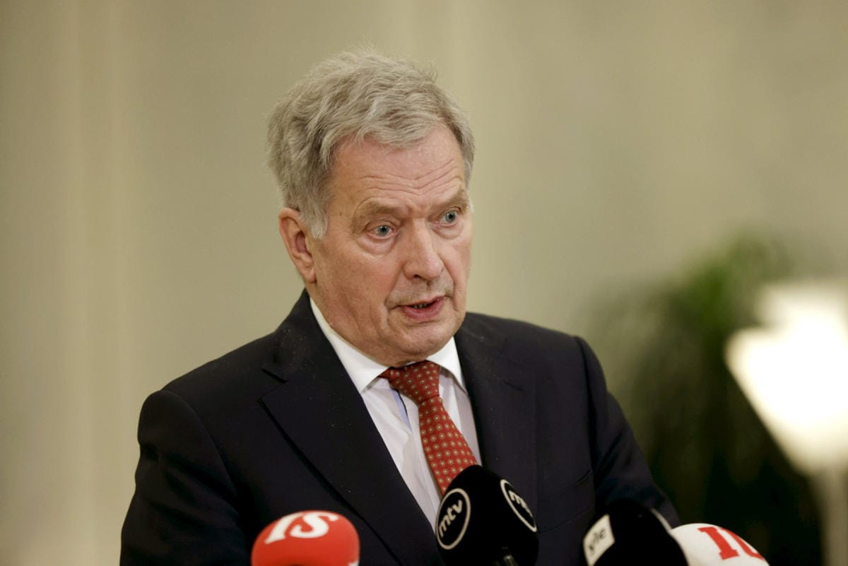 Presidentti Sauli Niinistön mukaan Ukrainan kriisissä merkittävin käänne Venäjän hyökkäyksen jälkeen on ollut Saksan viikonlopun päätökset. LEHTIKUVA / Seppo Samuli
