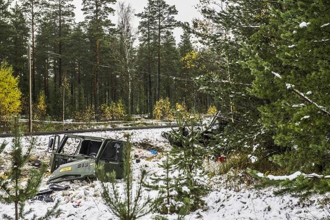 Neljän ihmisen kuolemaan johtanut tasoristeysonnettomuus tapahtui lokakuussa 2017. KUVA: Lennart Holmberg