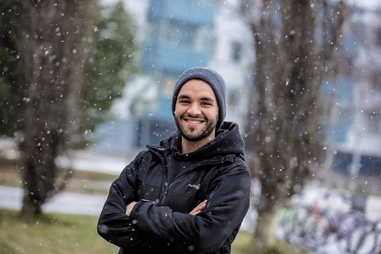 – Raahessa parasta on rauhallisuus ja luonto. Viime kesänäkin tuli katseltua monena iltana auringonlaskua, Ahmed sanoo.