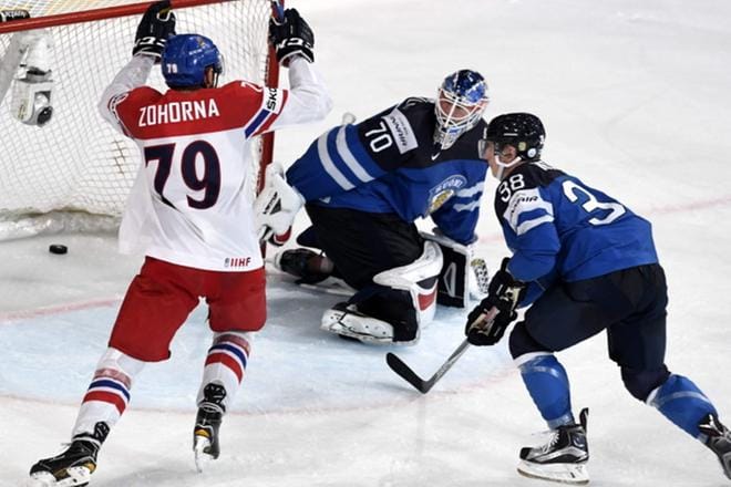 Suomen 3-0-johto kääntyi maanantaina Tshekin 4-3-voitoksi. LEHTIKUVA / VESA MOILANEN