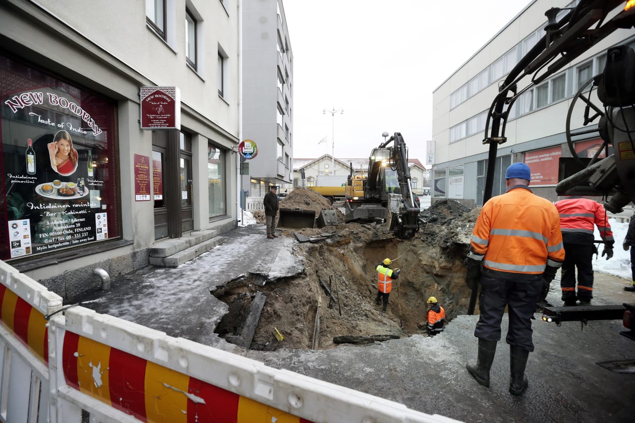 Putkirikko teki mittavat vahingot Asemakadulla.