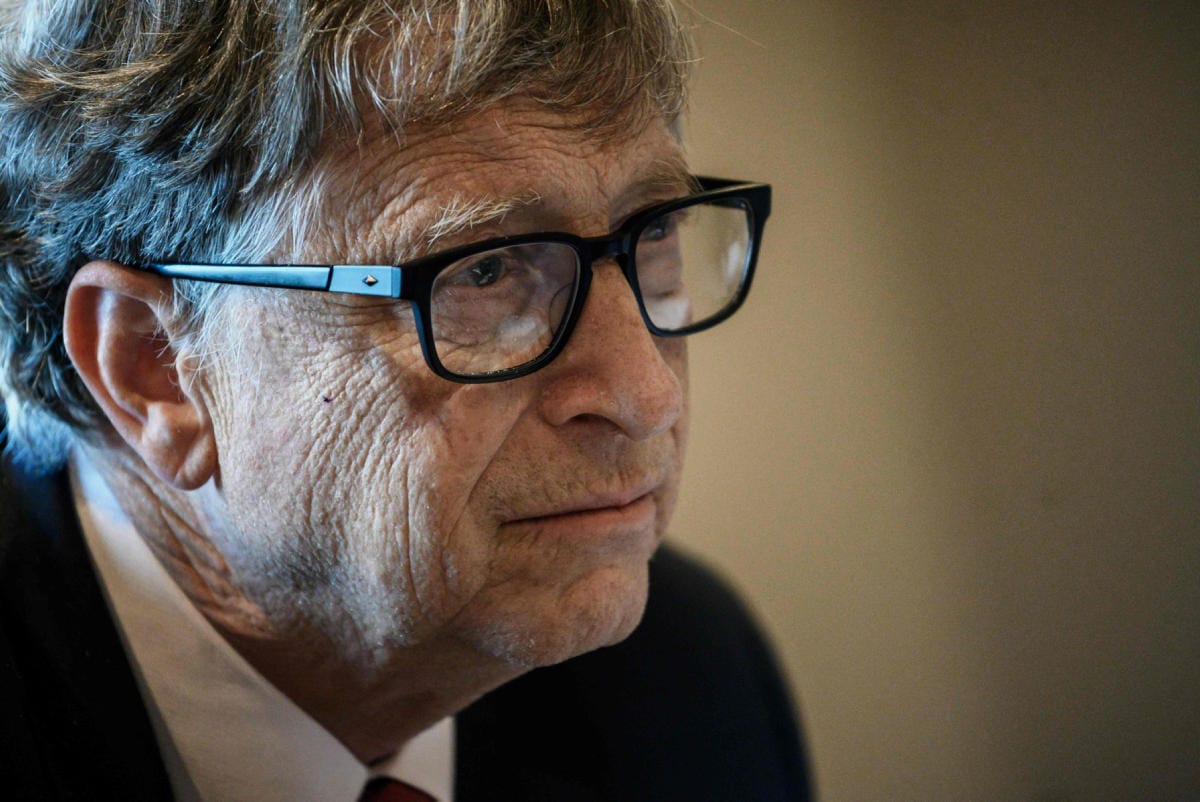 Gates kirjoittaa, että hänen velvollisuutensa on palauttaa varansa yhteiskunnalle siten, että ne parhaiten vähentäisivät kärsimystä ja parantaisivat elämää. Lehtikuva/AFP
