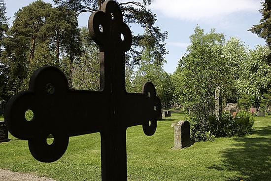Hautausmailla tehdään ilkivaltaa aina toisinaan. Arkistokuva.