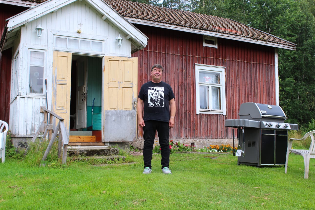 Tapio Kannisto juhlii 60-vuotisyntymäpäivää sekä Kivistönkulman 200-vuotisjuhlaa näyttävästi kotipihallaan viikonloppuna.