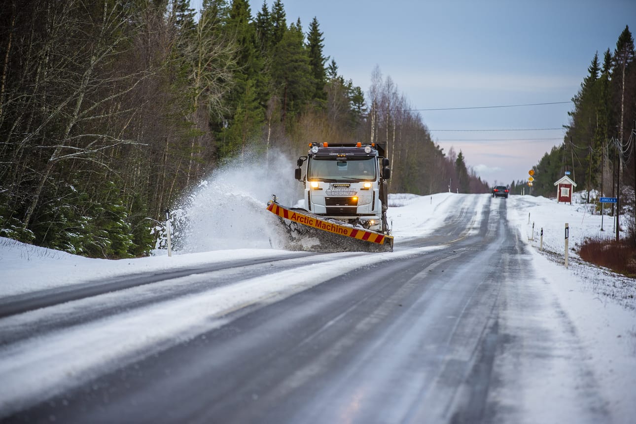 Raahessa liikenneväylät jaetaan kolmeen kunnossapitoluokkaan. Arkistokuva.