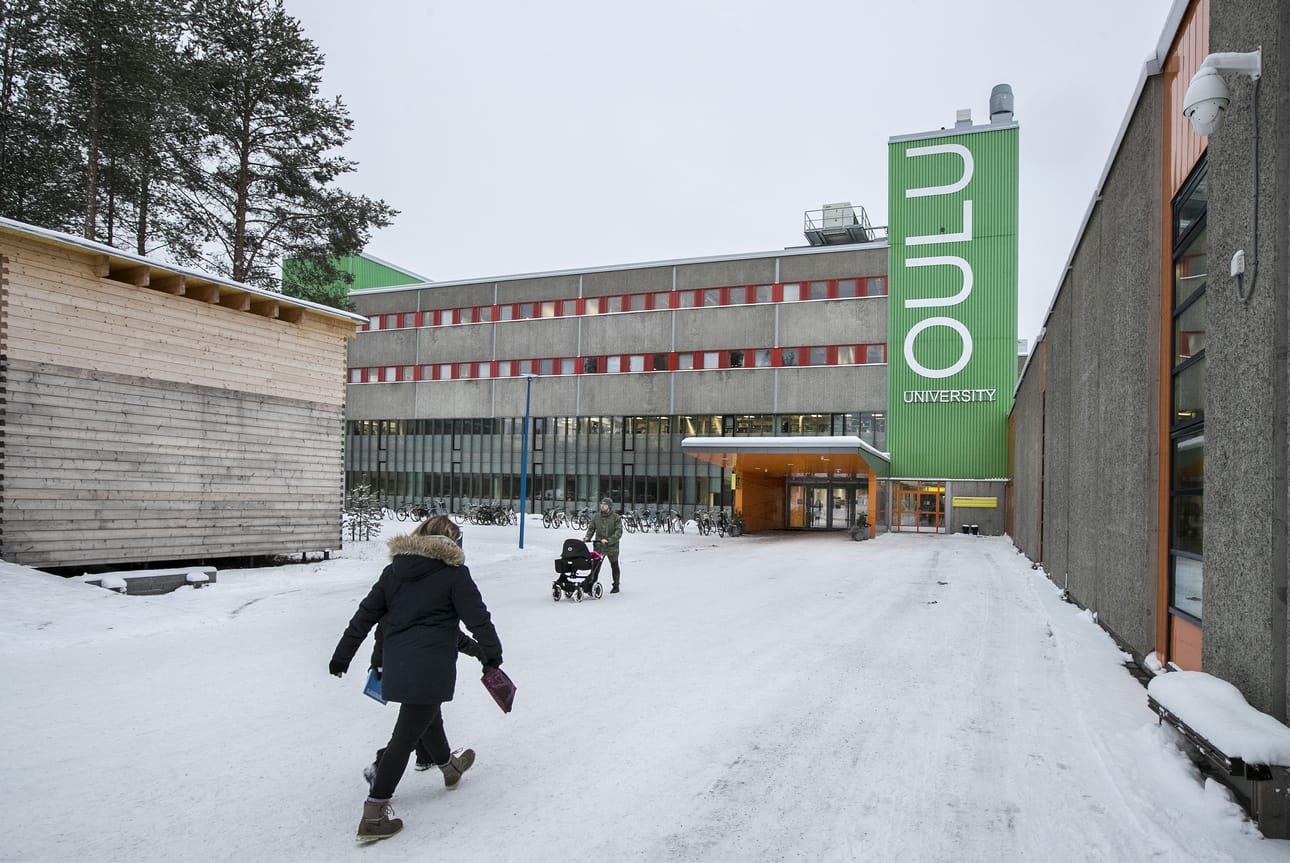 Korkeakoulut tiedottivat aiemmin tänään koronaviruksen takia muuttuneista valintaperusteista. Arkistokuva.