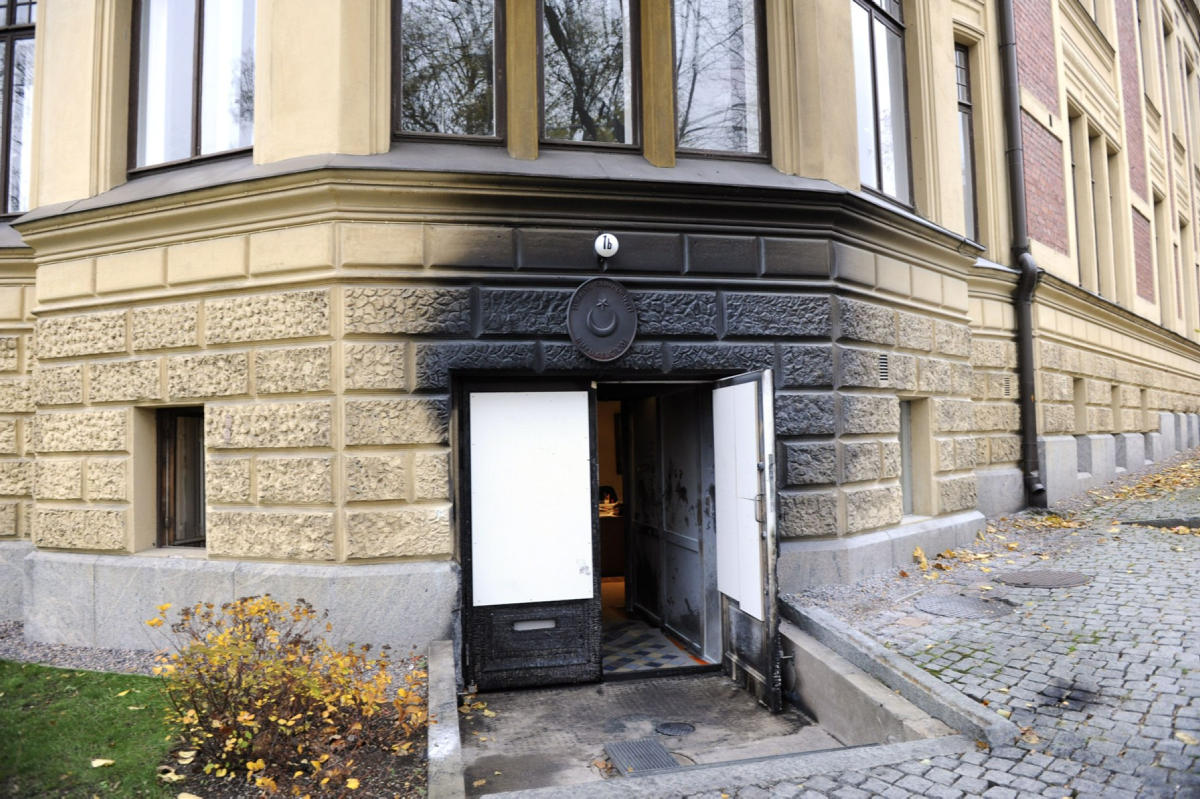 Suomi ei luovuttanut Turkille miestä, joka heitti polttopullon suurlähetystöä kohti Helsingissä – Suomea on pyydetty luovuttamaan ihmisiä, joita on syytetty Turkissa terrorismikytköksistä