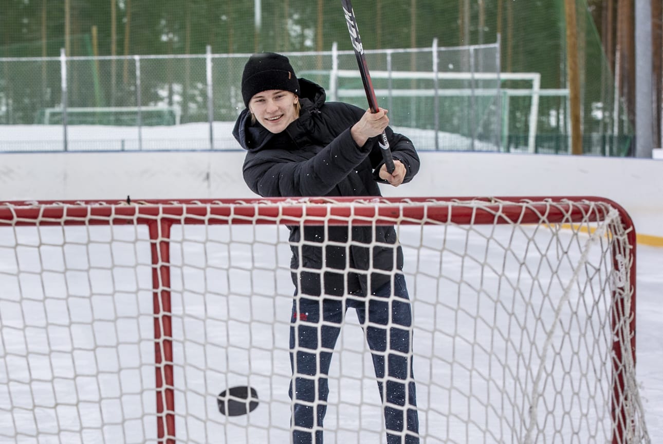 Tuukka Tieksola pelasi Kärpissä viimeksi keväällä 2023.