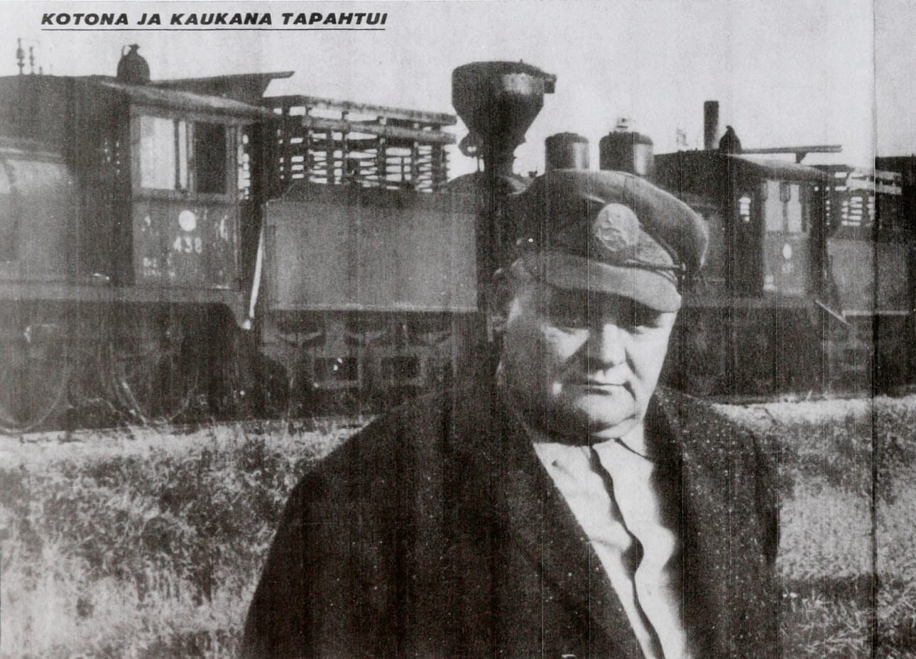 Valtion Rautatiet VR myi vanhoja vetureita hajotettavaksi ja edelleen metallin valmistukseen. Romukauppias Eino Nieminen osti 11 veturia, joita hän esitteli lehtiartikkelissa 23.9.1960.