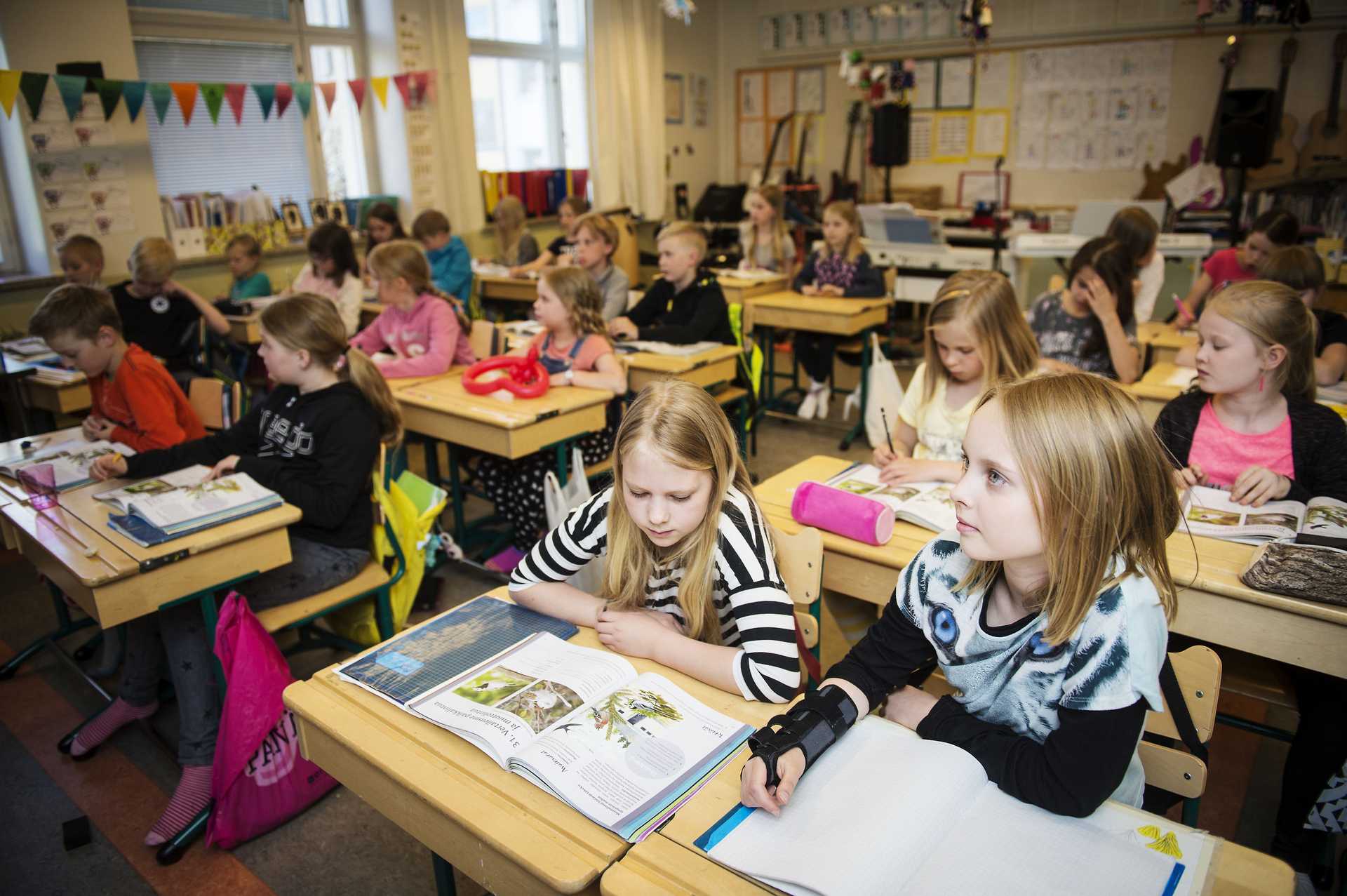 Opetussuunnitelman mukaan koulun tulee olla hyvä paikka jokaiselle – koulurauha julistettiin tänään